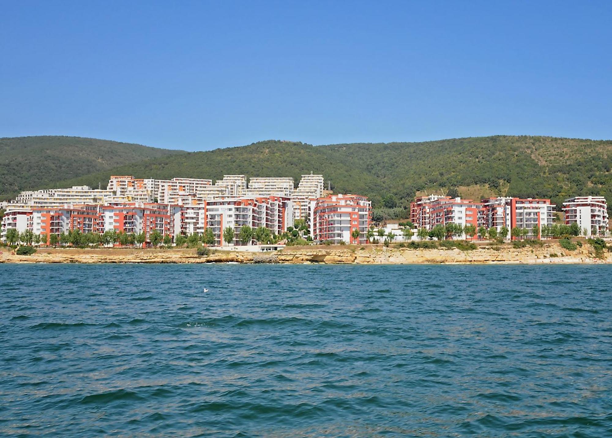 Marina And Panorama Apartments Sveti Vlas Eksteriør bilde