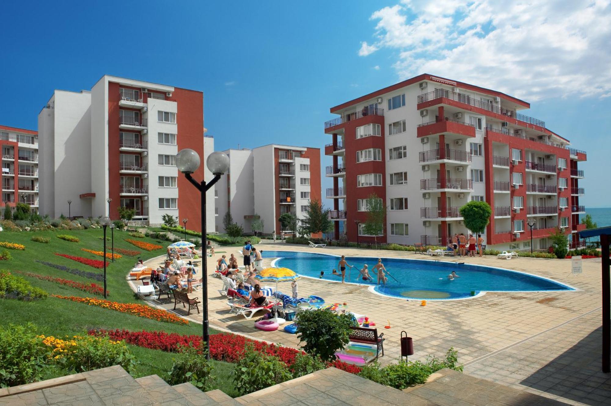 Marina And Panorama Apartments Sveti Vlas Eksteriør bilde