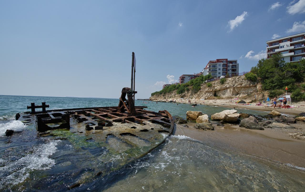Marina And Panorama Apartments Sveti Vlas Eksteriør bilde